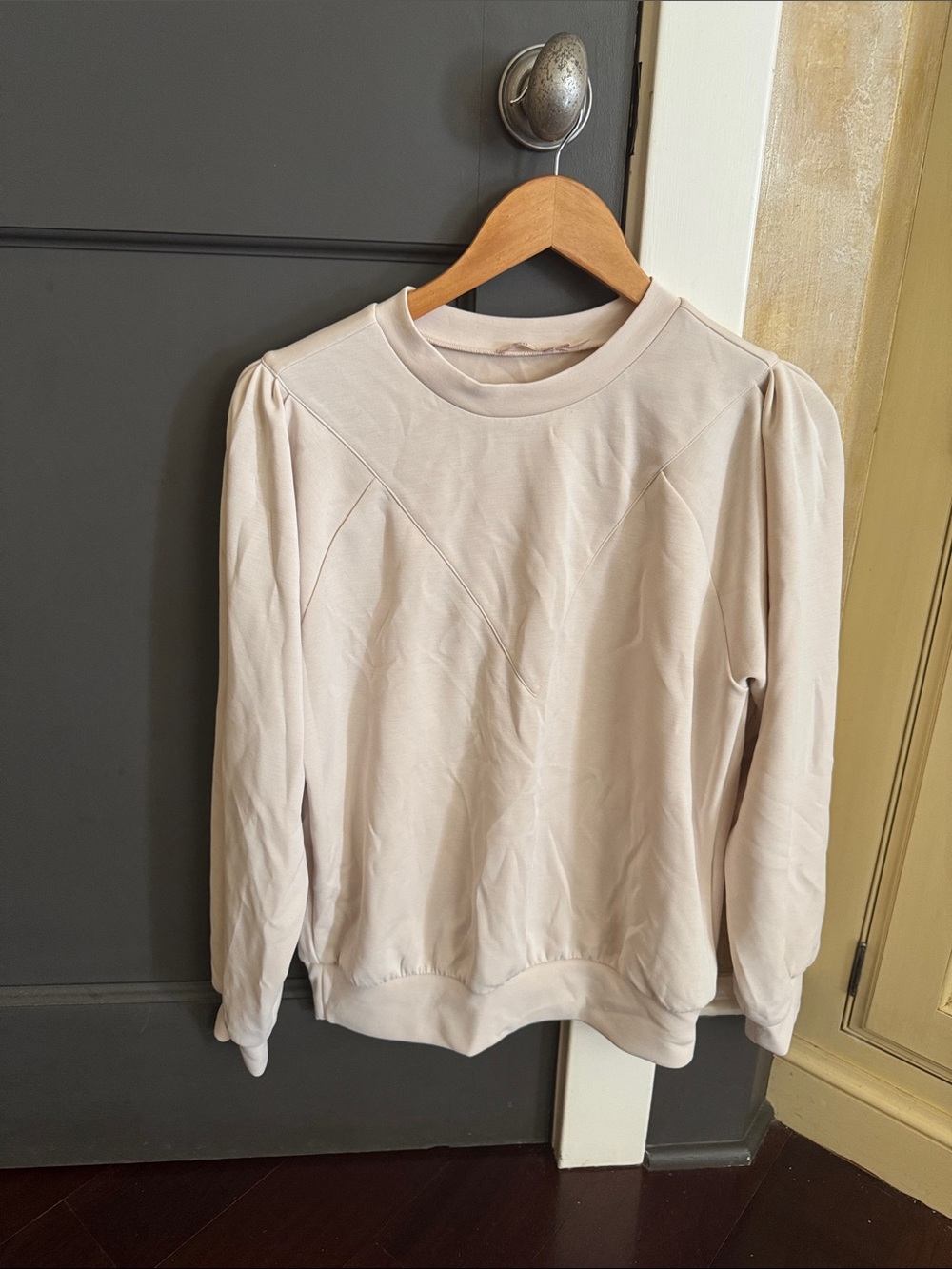 ESQUALO cream Crewneck Puff Sleeve Sweatshirt